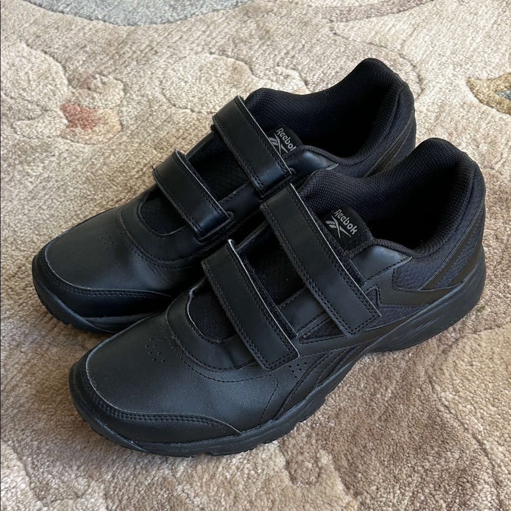 Reebok Work N Cushion 4.0 Black Velcro Sneakers, size 9.5